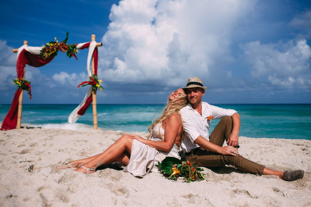 Свадьба на островах — цены райских уголков земли