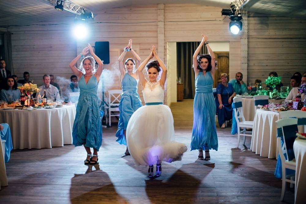 Коллекция танцевальных конкурсов и игр для свадеб (и не только) "праздничная дискотека"