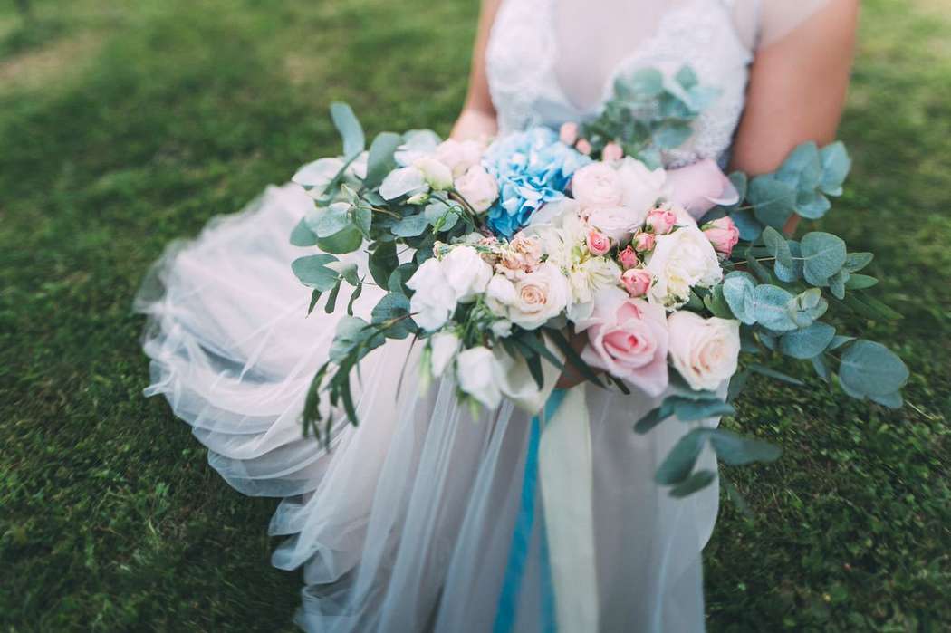 Свадьба в голубом цвете — как стильно оформить свадьбу в небесно-голубых тонах?