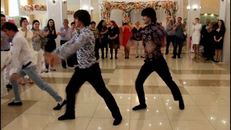 ᐉ как молодым научиться танцевать лезгинку на свадьбу – советы - ➡ danilov-studio.ru