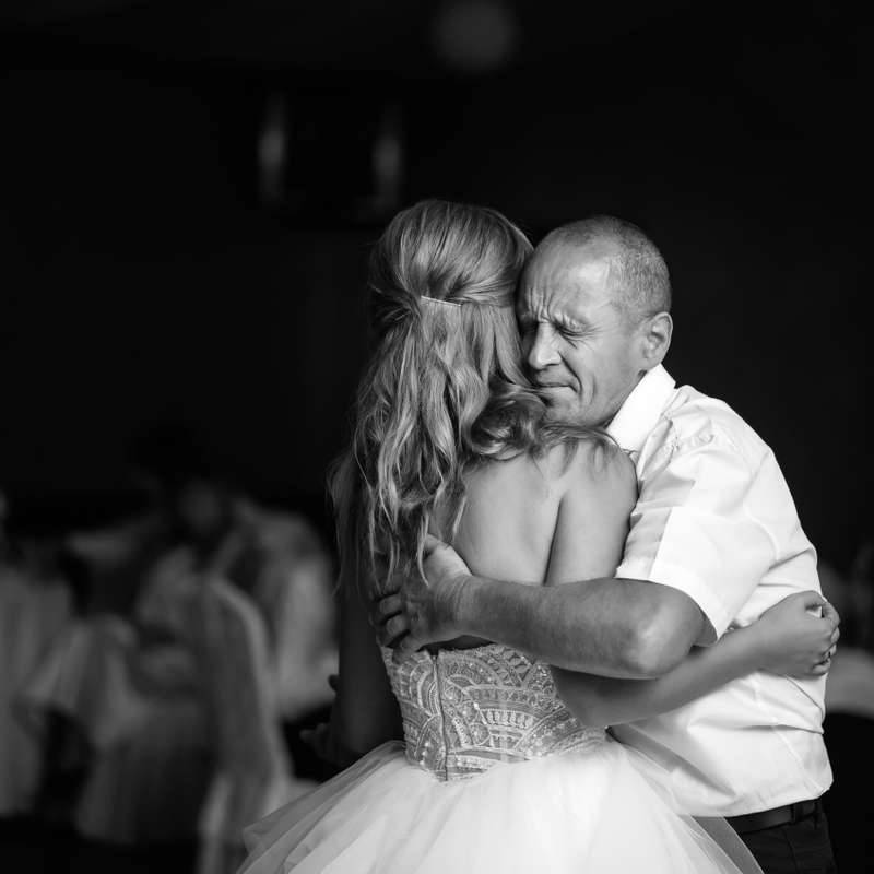 Свадебный танец отца и дочери: особенности обряда, идеи и видео