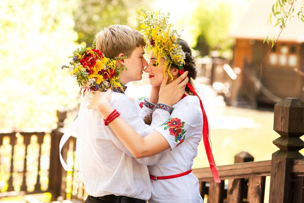 Сватовство и родительское благословение брака в украине