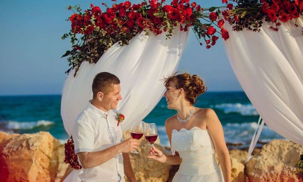 Свадьба на кипре. организация свадьбы, регистрация брака и документы
