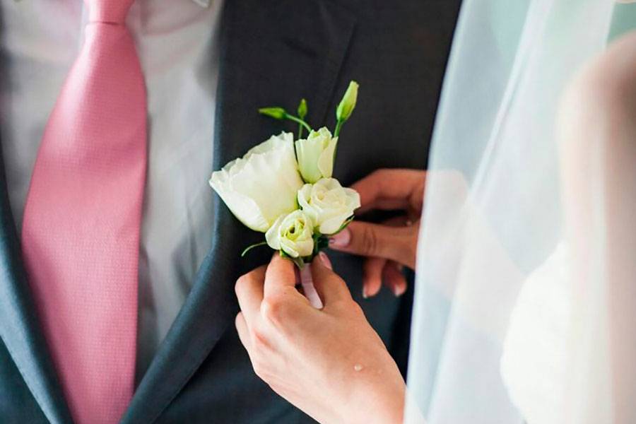 Бутоньерка для невесты на руку - варианты изготовления, как сделать своими руками, фото и видео