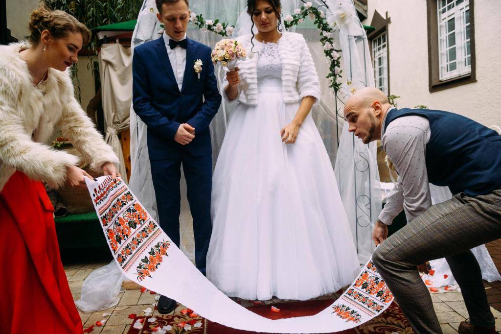 Самые шокирующие ритуалы на свадьбах народов мира