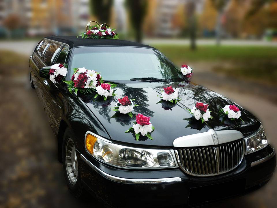 Как правильно выбирать машину на свадьбу?
