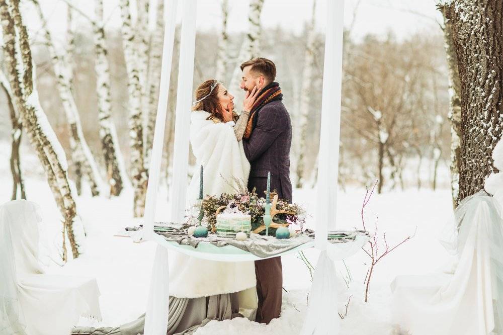 Зимняя свадьба: как невесте красиво утеплиться