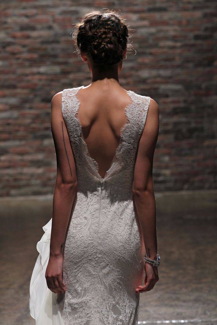 Кружевные свадебные платья: классический фасон для изумительных образов