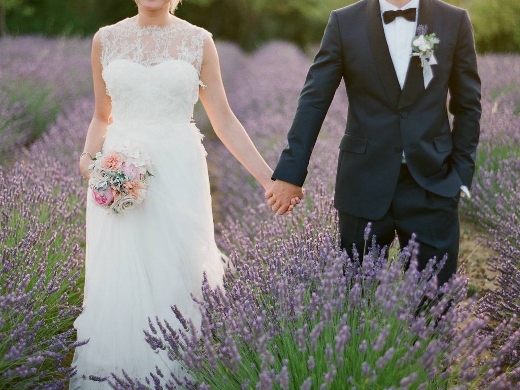Свадьба весной — цветовая гамма, идеи по декору и флористике