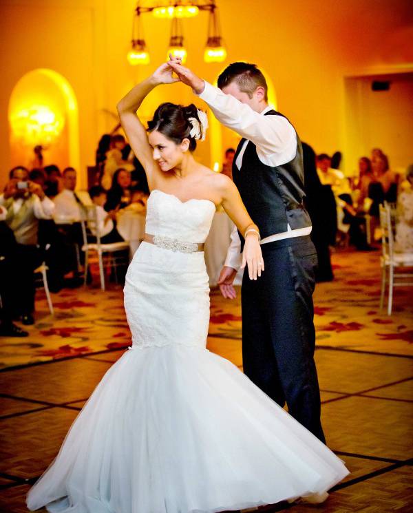 Как подготовить свадебный танец-сюрприз от невесты для жениха