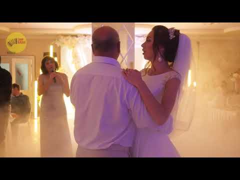 Трогательный момент: свадебный танец отца и дочери