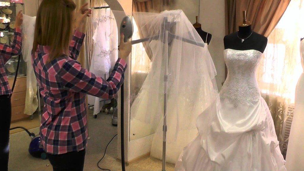 Химчистка свадебного платья, можно ли провести в домашних условиях