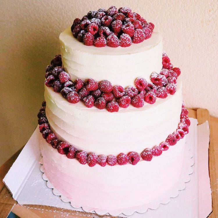 Начинка для свадебного торта: виды, сочетания, правила выбора