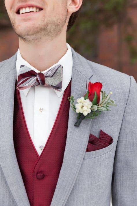 Яркая бордовая свадьба: советы по оформлению, одежда, аксессуары