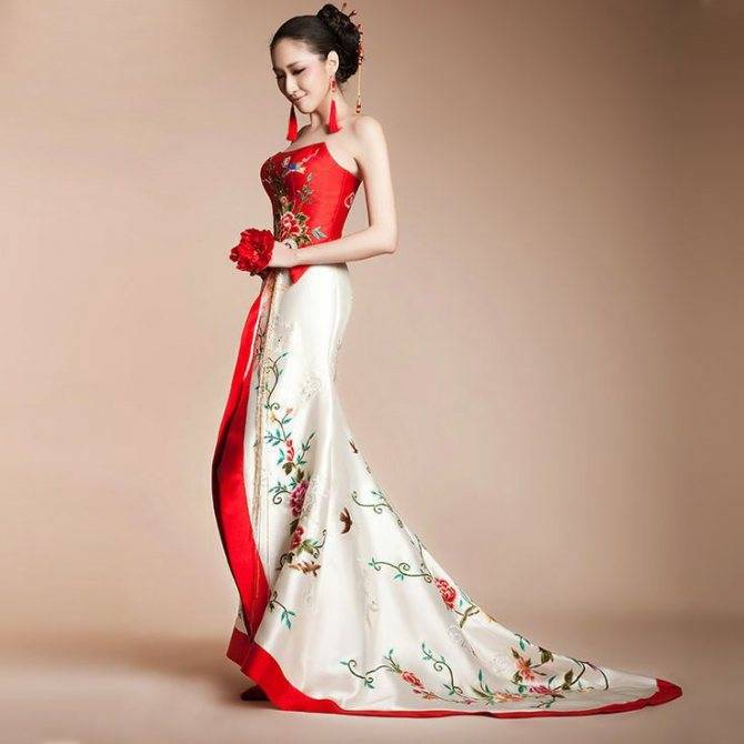 Пудровые свадебные платья: актуальные оттенки, фасоны