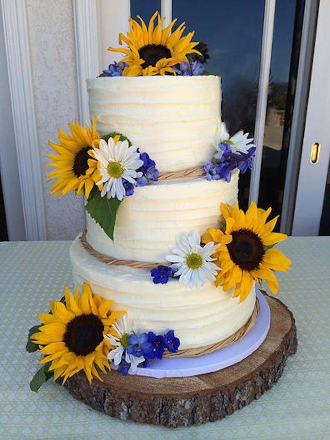 Свадебный торт в украинском стиле