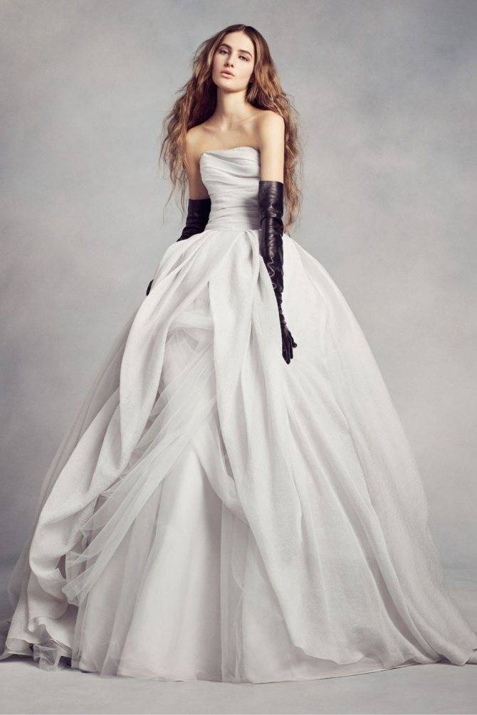 Варианты необычных и оригинальных свадебных платье, какие наряды предпочитают знаменитости