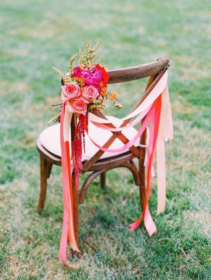 Декор стульев на свадьбу. фото и видео уроки, интересные идеи