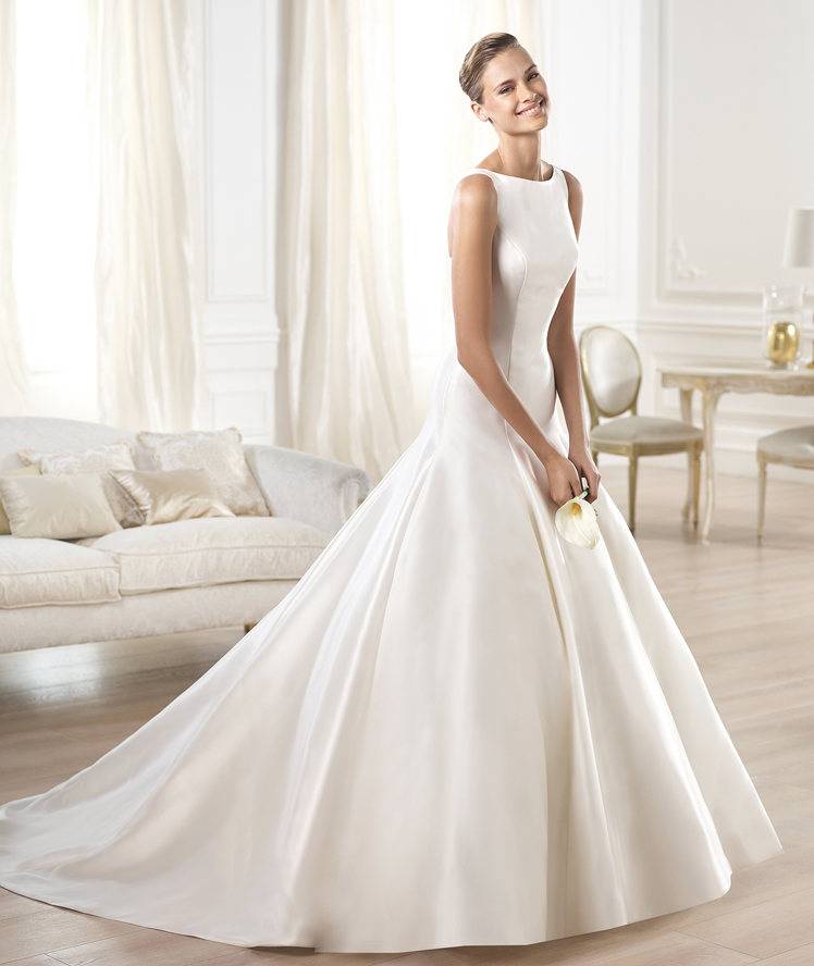Атласное свадебное платье: актуальные фасоны и тонкости выбора