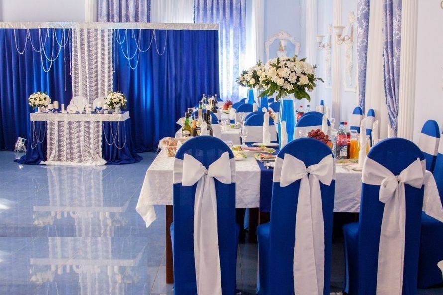 Свадьба в синем цвете: фото, оформление зала, образ невесты, жениха и подружек невесты (декор, дизайн)