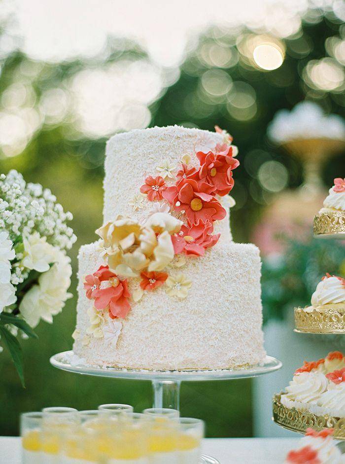 Торт на свадьбу — 6 вкусных рецептов приготовления в домашних условиях