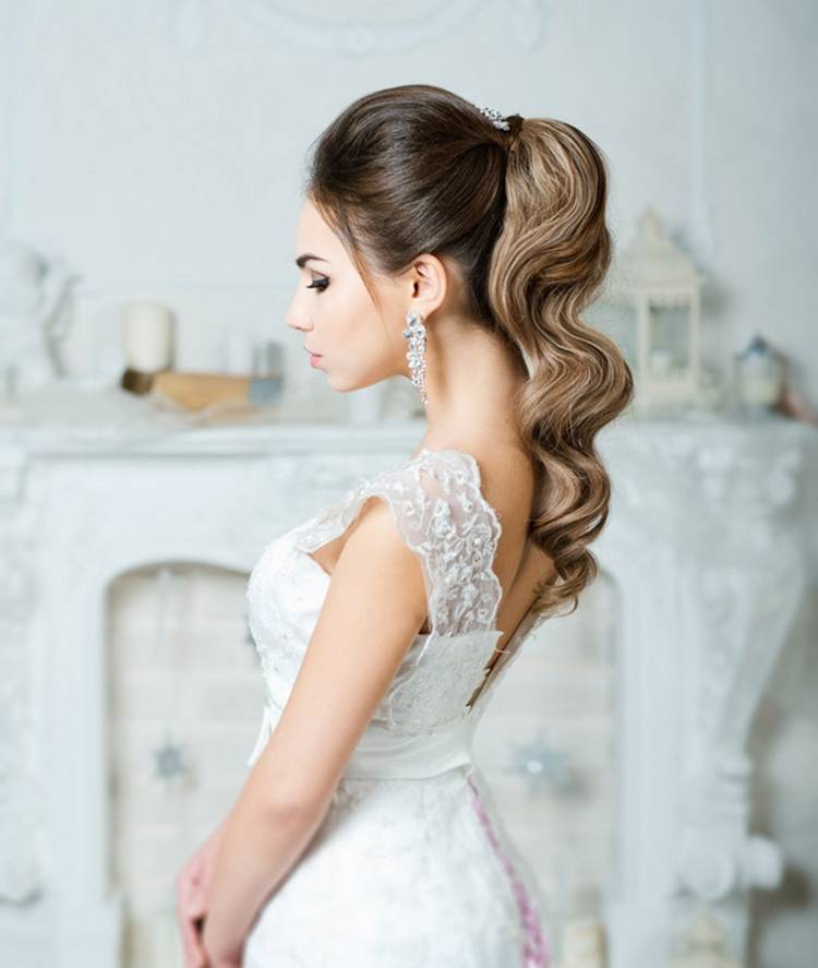 Красивые свадебные прически на длинные волосы — фото