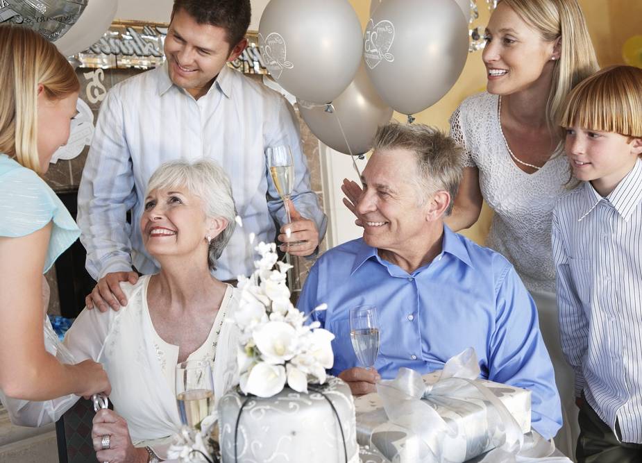 ᐉ 75 лет свадьбы - как поздравить и что подарить - svadebniy-mir.su