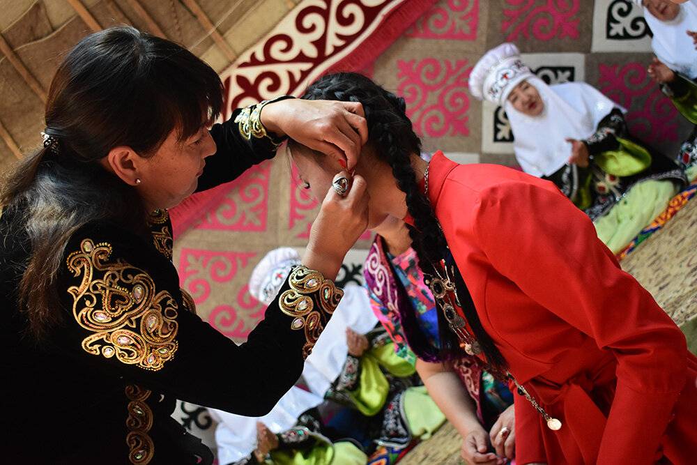 Казахская свадьба: традиционные этапы, которым следуют во всех регионах