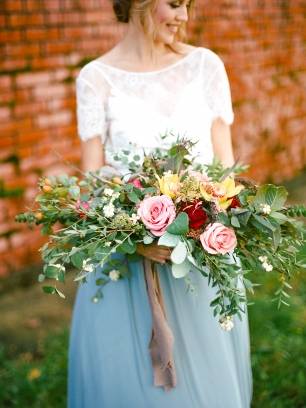 Модный букет невесты 2021: тренды и идеи стильных флористических композиций