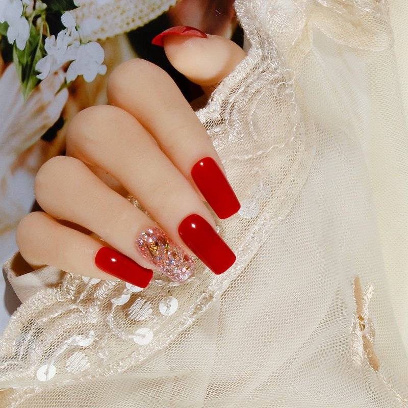 Свадебный маникюр для стильной невесты 2021 (150 фото-идей для коротких и длинных ногтей)