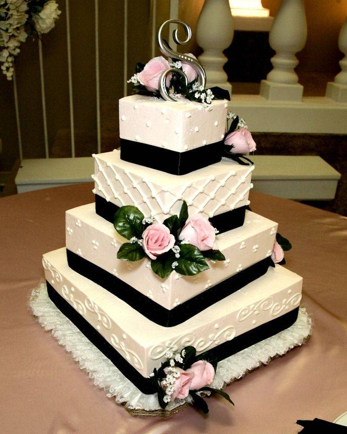 Секреты, о которых не расскажут кондитеры – как выбрать свадебный торт