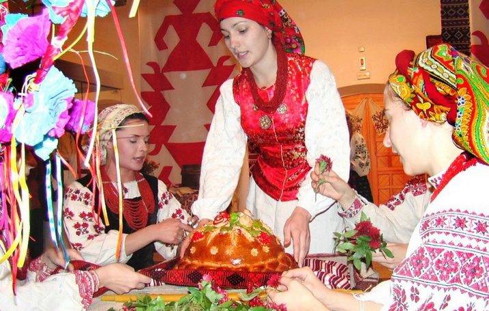 Вкусный и красивый свадебный каравай – традиции и обряды, которые с ним связаны