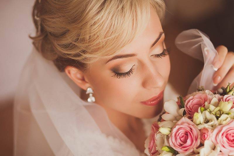 Свадебный макияж для невесты — модные тенденции и удачные образы