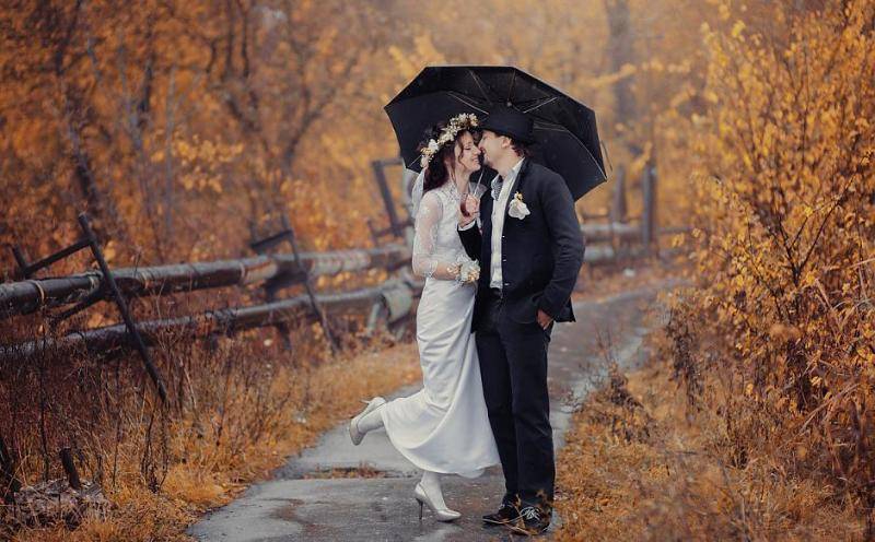 Свадьба осенью: место, цвет, тематика, оформление, меню