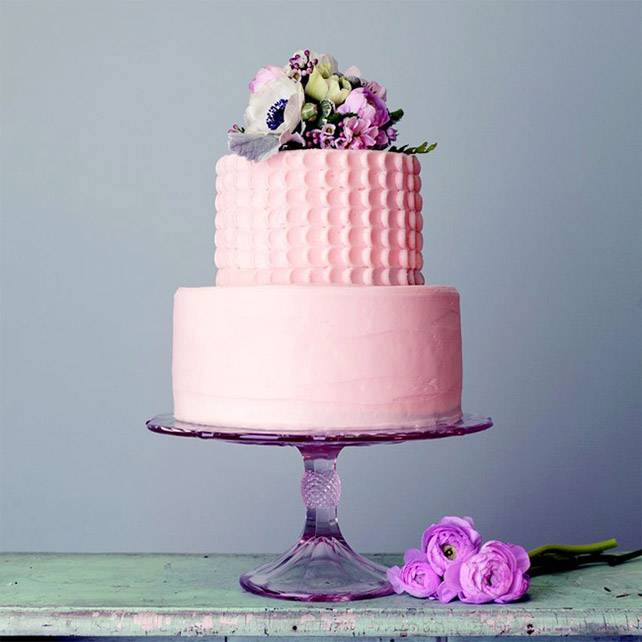 Свадебный торт сиреневый? в вариантах [2021] – фото с фруктами & белой мастикой