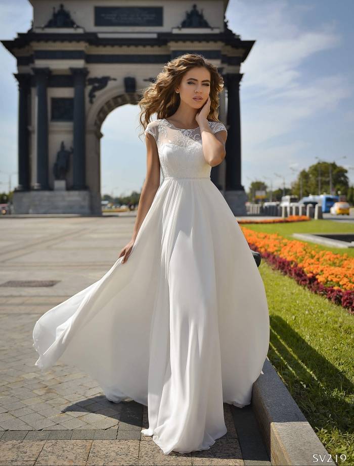 Шифоновые свадебные платья - самые модные тренды 2020 года
