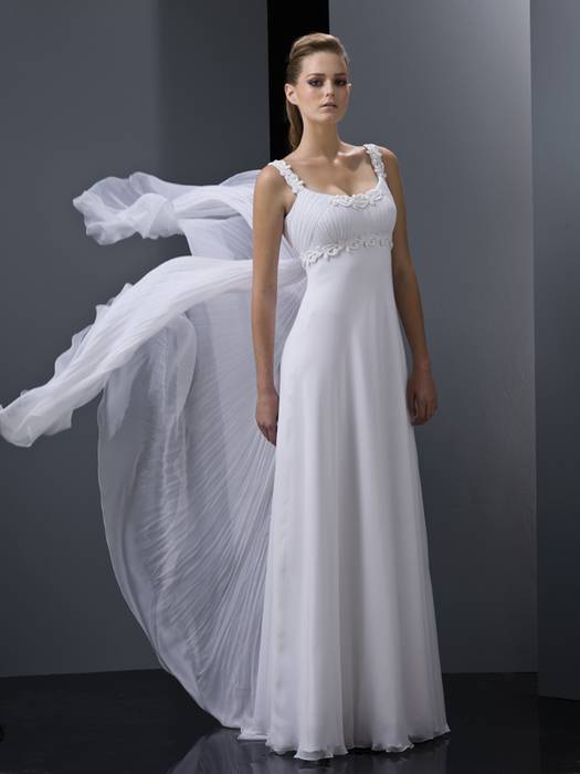 Варианты красивых шифоновых платьев 2020-2021: модные фасоны, новинки (50 фото)