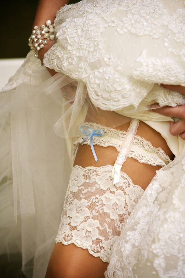 Свадебный ресурс :: статьи :: дамские штучки. можно ли невесте не надевать чулки летом