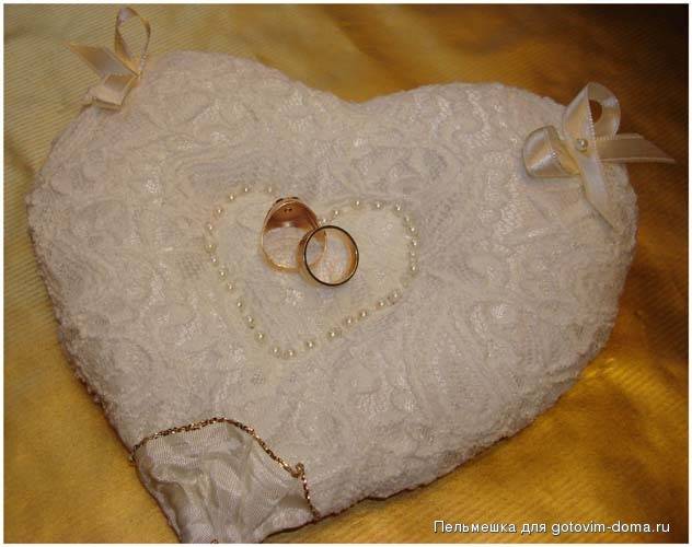 Свадебная подушечка для колец — варианты дизайна и мастер-класс по изготовлению своими руками