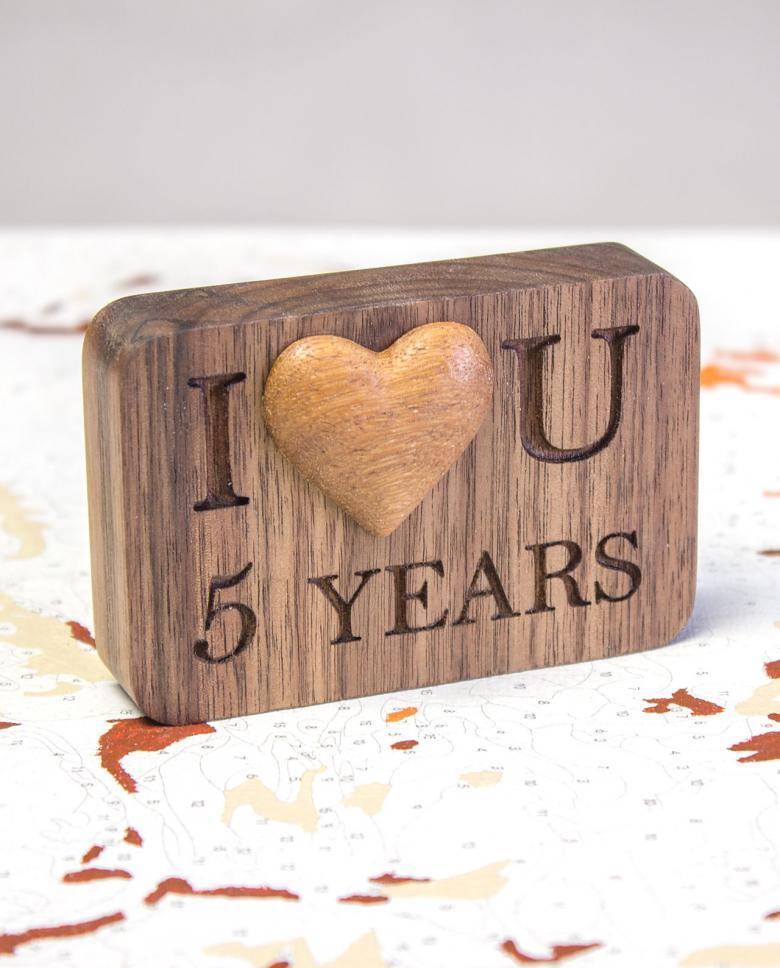 5 лет со дня свадьбы "деревянная свадьба" ???? что подарить, поздравления, открытки, традиции