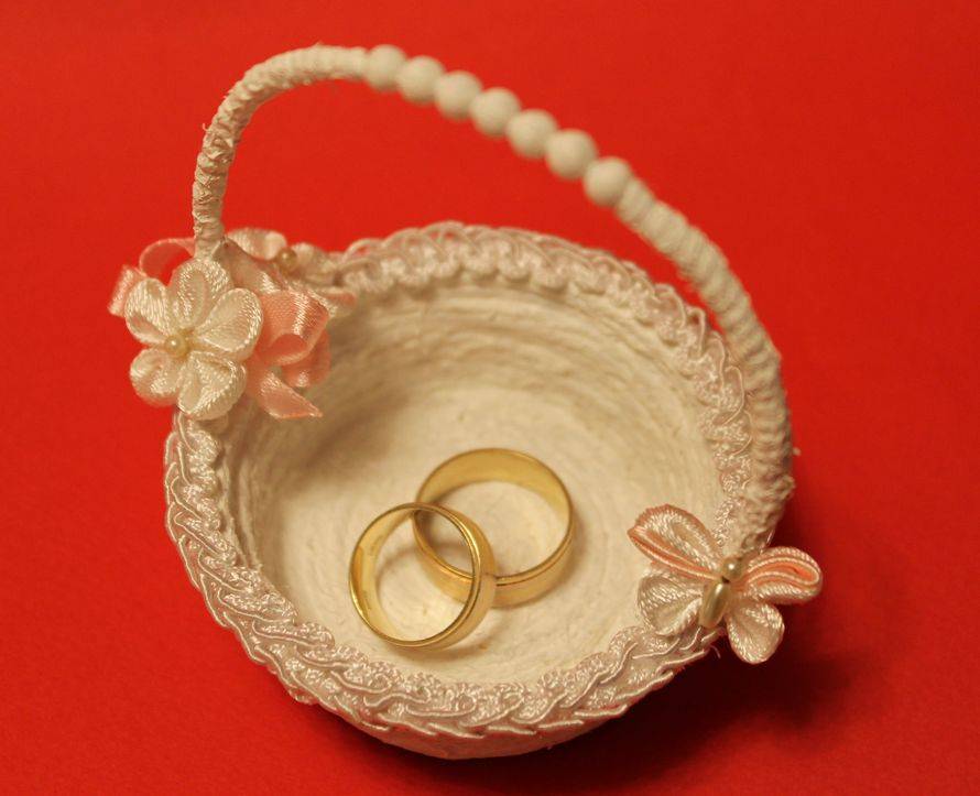 Красивые модели шкатулок для колец на свадьбу, советы по изготовлению своими руками