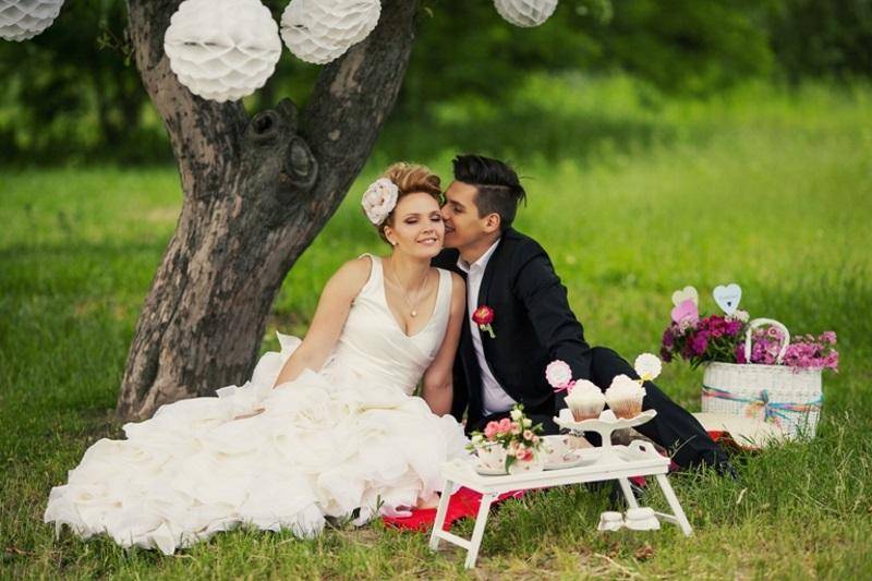 Красивая свадебная фотосессия весной – где и как ее провести с учетом всех нюансов