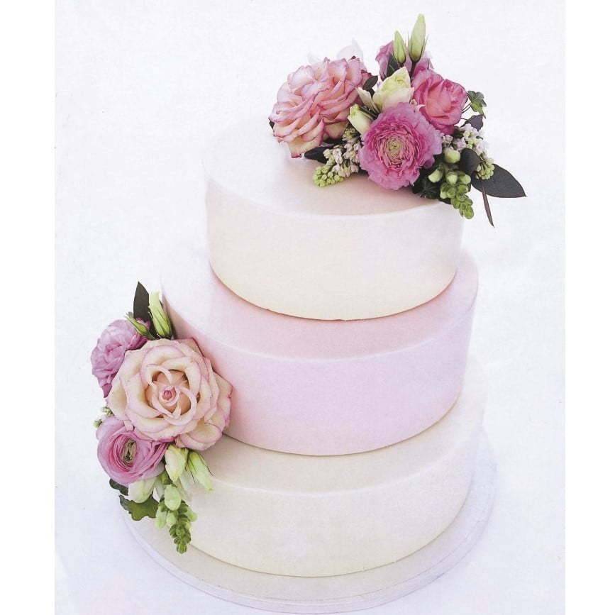 Украшение свадебного торта своими руками: идеи и фото